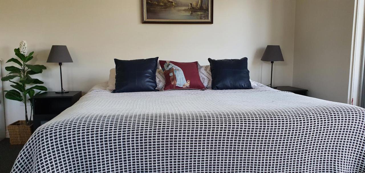 Golfview Lodge Bowral Extérieur photo