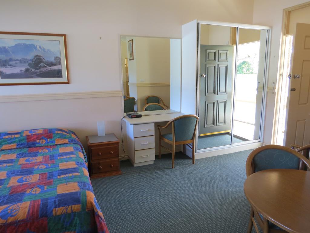Golfview Lodge Bowral Chambre photo